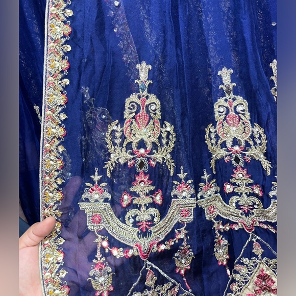 ** Brand New ** Designer Pakistani Dress - Picture 2 of 4
